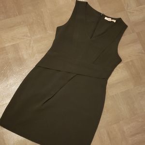 Black simple dress
